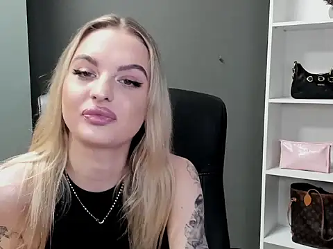 Snapshot of BlankaXCute chatting on 7, 2, 2026 BlankaXCute online show from 7, 2, 2026