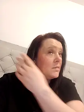 Snapshot of louisa36 chatting on 15, 3, 2026 louisa36 online show from 15, 3, 2026