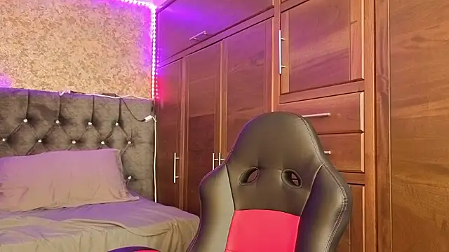 Snapshot of sarah_escobarr chatting on 21, 3, 2026 sarah escobarr online show from 21, 3, 2026