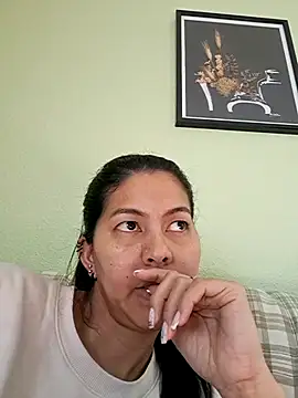 Snapshot of ZeforAitanna chatting on 22, 3, 2026 ZeforAitanna online show from 22, 3, 2026