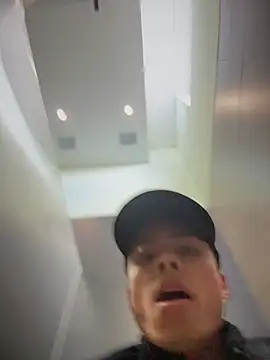 Snapshot of Eros_lee chatting on 1, 7, 2026 Eros lee online show from 1, 7, 2026