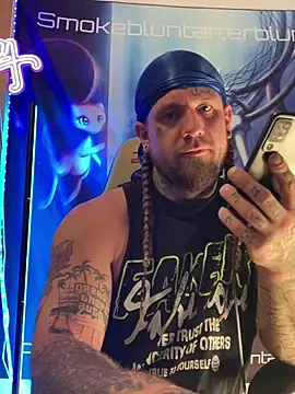 Snapshot of Smokebluntafterblunt chatting on 7, 3, 2026 Smokebluntafterblunt online show from 7, 3, 2026