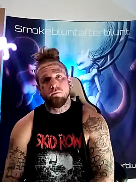 Snapshot of Smokebluntafterblunt chatting on 13, 3, 2026 Smokebluntafterblunt online show from 13, 3, 2026