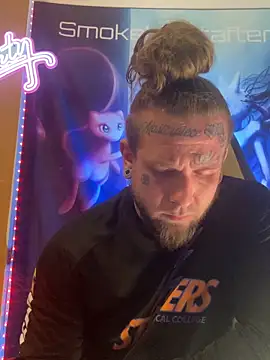 Snapshot of Smokebluntafterblunt chatting on 20, 3, 2026 Smokebluntafterblunt online show from 20, 3, 2026