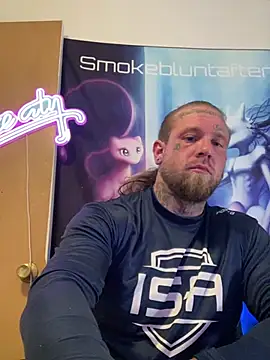 Smokebluntafterblunt online show from 24, 6, 2026