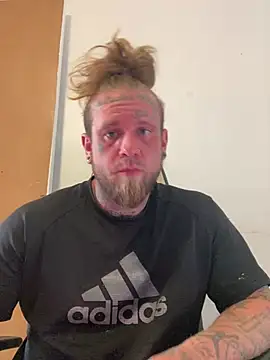 Smokebluntafterblunt online show from 5, 7, 2026