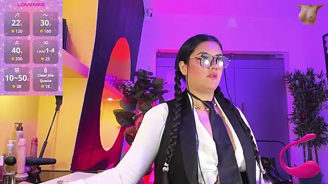 JoycePierce online show from 13, 3, 2026