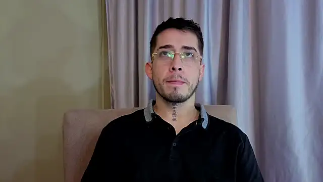 Snapshot of Tommas_Jhonson chatting on 8, 7, 2026 Tommas Jhonson online show from 8, 7, 2026