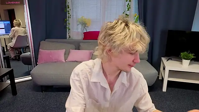 Snapshot of JameMiller chatting on 3, 3, 2026 JameMiller online show from 3, 3, 2026