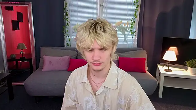 Snapshot of JameMiller chatting on 10, 3, 2026 JameMiller online show from 10, 3, 2026