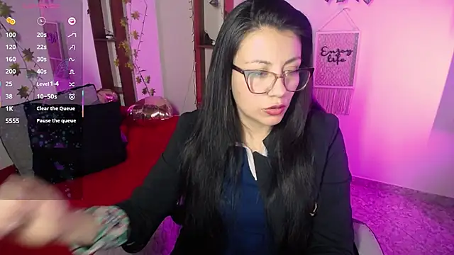 QueenRose94 online show from 27, 2, 2026