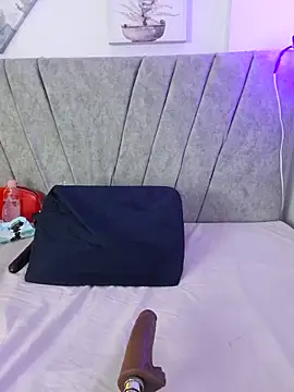 Wild lilhyy online show from 21, 6, 2026