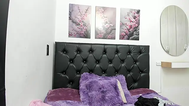 Snapshot of Kitty_f00x chatting on 29, 7, 2026 Kitty f00x online show from 29, 7, 2026