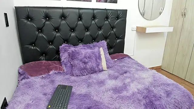 Snapshot of Kitty_f00x chatting on 31, 7, 2026 Kitty f00x online show from 31, 7, 2026