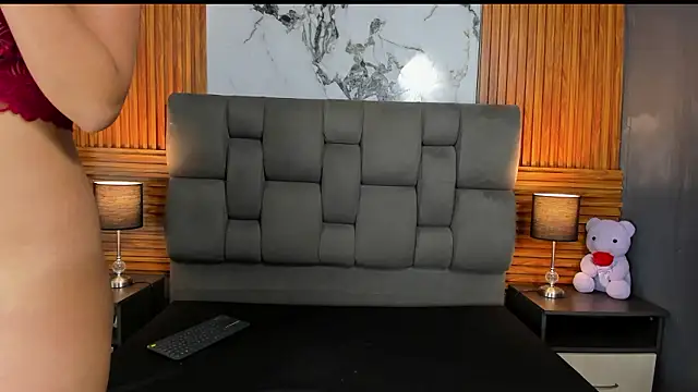 Snapshot of _MilaRose_ chatting on 18, 3, 2026 MilaRose online show from 18, 3, 2026