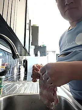 Mia collinx online show from 10, 3, 2026