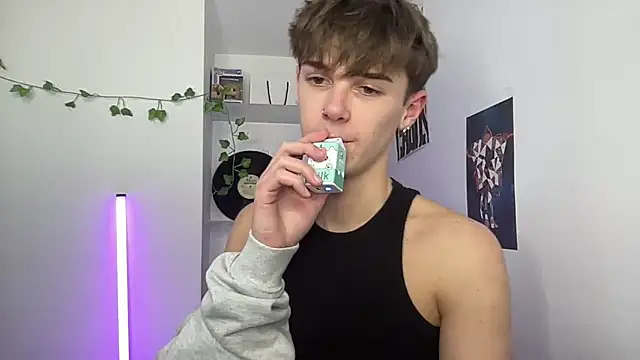 YourMilkyGuy online show from 28, 4, 2026