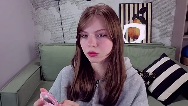 Snapshot of LesleySky chatting on 14, 3, 2026 LesleySky online show from 14, 3, 2026