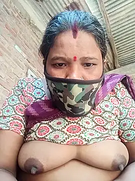 Snapshot of Kirti_sacsena chatting on 6, 3, 2026 Kirti sacsena online show from 6, 3, 2026