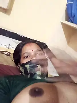 Snapshot of Kirti_sacsena chatting on 13, 3, 2026 Kirti sacsena online show from 13, 3, 2026