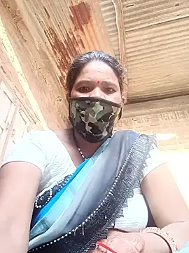 Snapshot of Kirti_sacsena chatting on 18, 3, 2026 Kirti sacsena online show from 18, 3, 2026