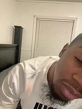 Snapshot of pussyeater_- chatting on 3, 3, 2026 pussyeater - online show from 3, 3, 2026