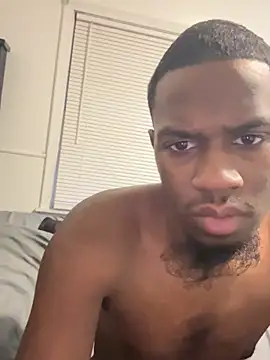 Snapshot of pussyeater_- chatting on 4, 3, 2026 pussyeater - online show from 4, 3, 2026