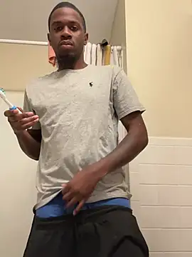 Snapshot of pussyeater_- chatting on 6, 3, 2026 pussyeater - online show from 6, 3, 2026