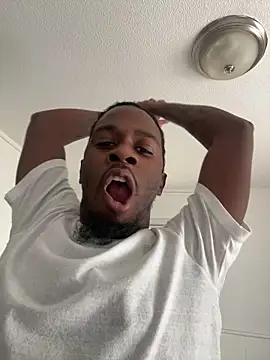 Snapshot of pussyeater_- chatting on 18, 3, 2026 pussyeater - online show from 18, 3, 2026