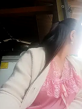 lisn-cute online show from 30, 4, 2026
