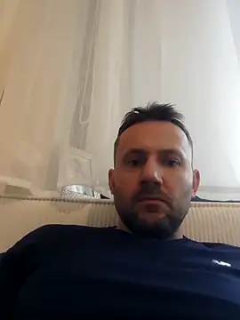 defaktor online show from 9, 5, 2026