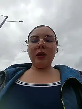 Yulska online show from 6, 8, 2026
