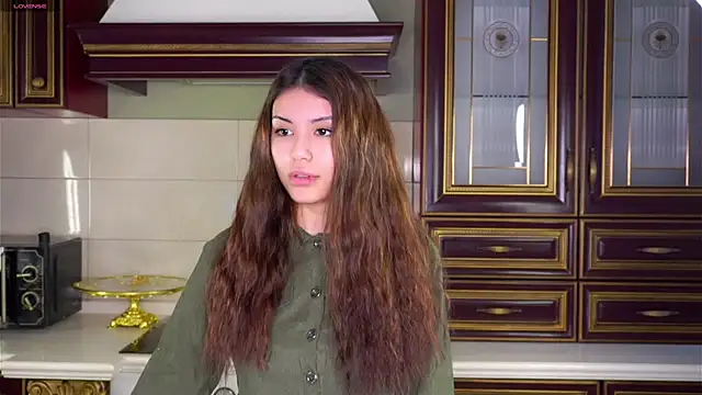 Snapshot of SulemaNeugin chatting on 13, 3, 2026 SulemaNeugin online show from 13, 3, 2026