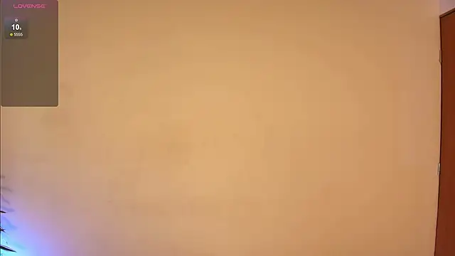 Snapshot of Caroline_Smit chatting on 19, 3, 2026 Caroline Smit online show from 19, 3, 2026