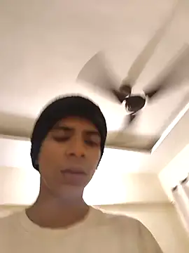 Snapshot of Makesome_Daulaa chatting on 19, 2, 2026 Makesome Daulaa online show from 19, 2, 2026