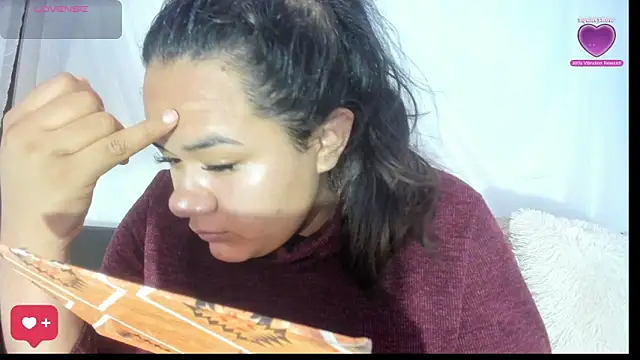 Snapshot of lumi_bellx chatting on 6, 3, 2026 lumi bellx online show from 6, 3, 2026