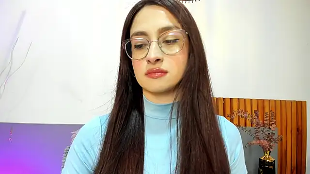 AndraCyruss online show from 29, 4, 2026