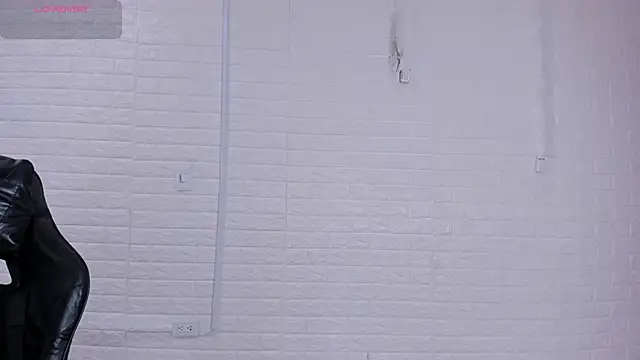 Sara Love 1 online show from 14, 3, 2026