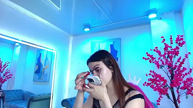 Chloe dolly online show from 7, 5, 2026