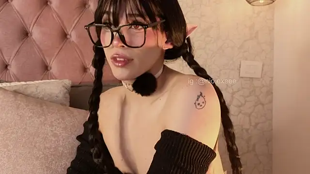 Snapshot of Nioki_ chatting on 3, 8, 2026 Nioki online show from 3, 8, 2026