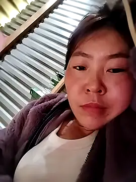 Snapshot of Yiyoongg chatting on 16, 3, 2026 Yiyoongg online show from 16, 3, 2026