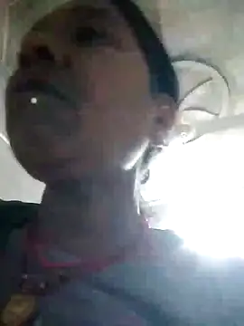 Snapshot of Loomaraj chatting on 4, 3, 2026 Loomaraj online show from 4, 3, 2026