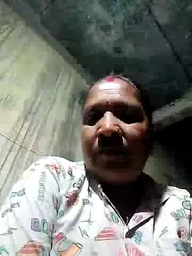 Snapshot of Loomaraj chatting on 8, 3, 2026 Loomaraj online show from 8, 3, 2026