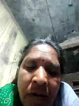 Snapshot of Loomaraj chatting on 9, 3, 2026 Loomaraj online show from 9, 3, 2026