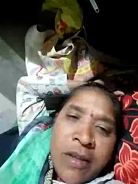 Snapshot of Loomaraj chatting on 10, 3, 2026 Loomaraj online show from 10, 3, 2026