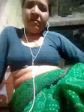 Snapshot of Loomaraj chatting on 13, 3, 2026 Loomaraj online show from 13, 3, 2026