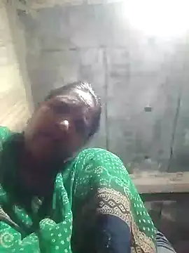 Snapshot of Loomaraj chatting on 14, 3, 2026 Loomaraj online show from 14, 3, 2026