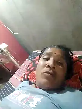 Snapshot of Loomaraj chatting on 16, 3, 2026 Loomaraj online show from 16, 3, 2026