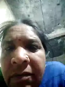 Snapshot of Loomaraj chatting on 17, 3, 2026 Loomaraj online show from 17, 3, 2026