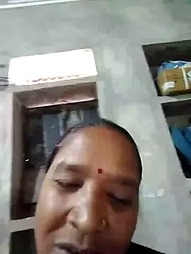 Snapshot of Loomaraj chatting on 14, 7, 2026 Loomaraj online show from 14, 7, 2026